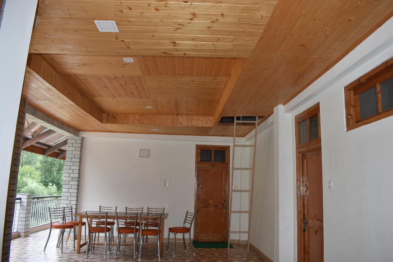 Hôtel White House Kasol Extérieur photo